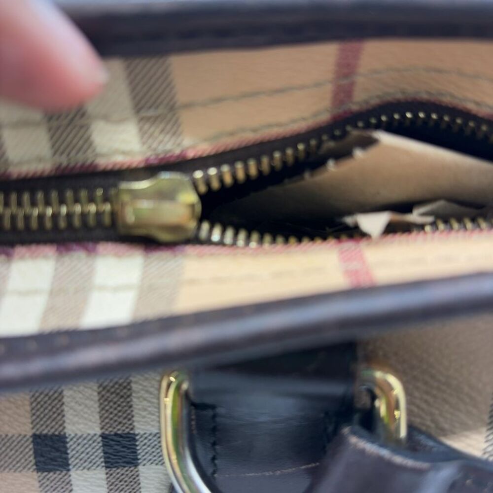 Burberry Tote Bag Made in Italy - Picture 4 of 5